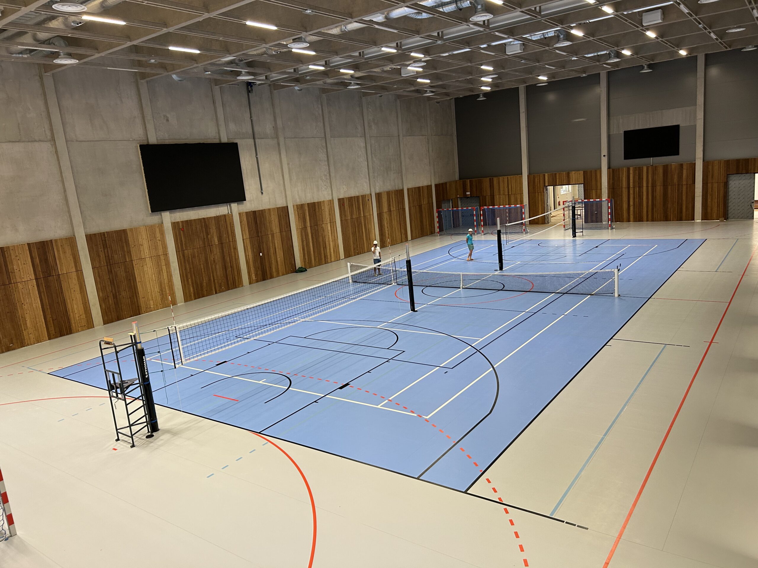 Tehvandi hall